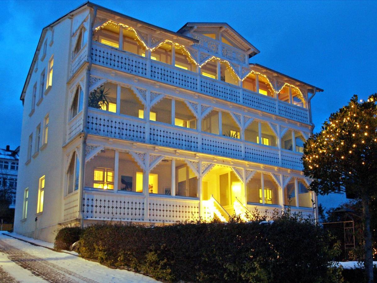Ferienzimmer In Der Villa Ostseelilie ساسنيتز المظهر الخارجي الصورة